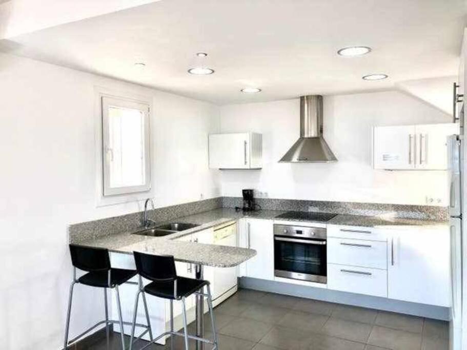 רוזס Amplio Apartamento Con Jardin En Almadrava מראה חיצוני תמונה